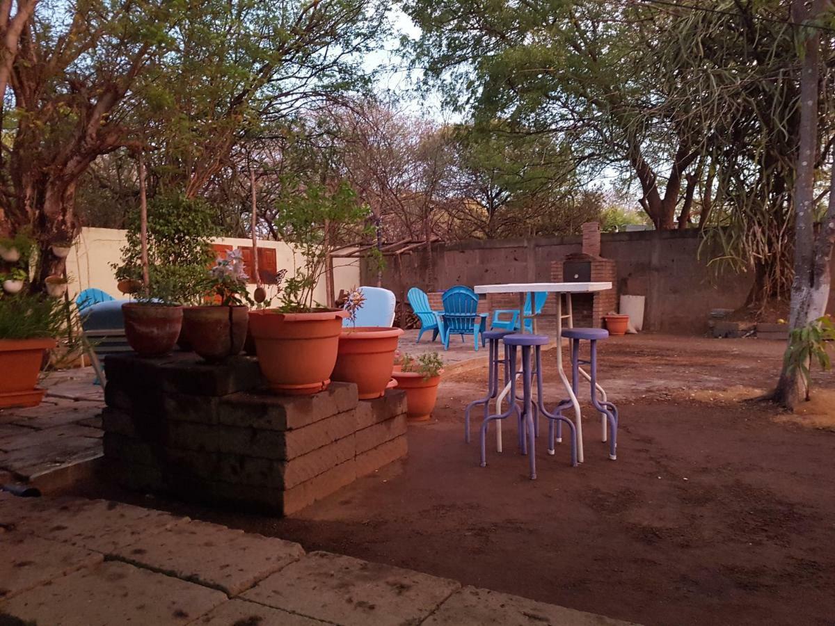 Tapihouse Hostel Las Penitas Exterior photo